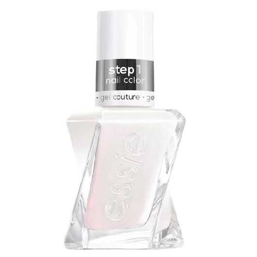 Essie Gel Couture Chiffon on the Move